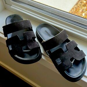 Hermes Chypre Sandals size 37 in Black